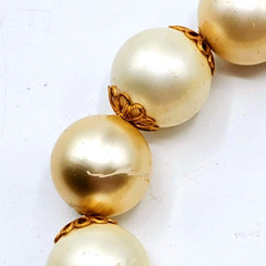 Vtg Napier Womens Pearl Bracelet Elegant Fashion Jewelry Golden Closure 8.5 in