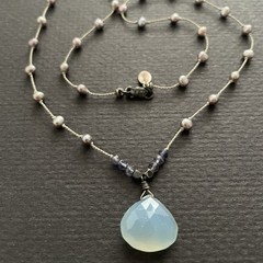 Dainty Vintage Y2K Era Sterling Silver Gray Pearl Gemstones Fairycore Necklace