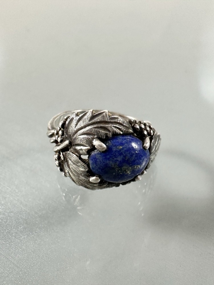 Vintage 925 Sterling Silver Lapis Detailed Grape Vine Leaf Design Ring Size 7.5