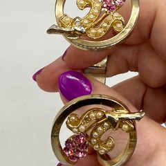 Vintage Clamper Bracelet Pink Rhinestone Flowers Cream Beads 1 missing Gold Tone