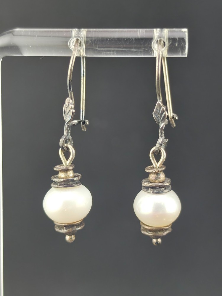 Vintage 9mm Freshwater Pearl Oxidized Sterling Silver 4cm Dangle Earrings