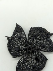 Vintage Jewelry Brooch Pin Classic Black Jet Rhinestone Enameled Black Bow 3″
