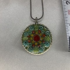 Vintage 70’s Shabby Chic Groovy 3D Flower Lacquered Pendant Necklace