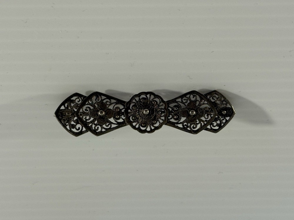 Vintage 835 Silver Filigree Bar Brooch Floral Scrollwork c1930s 3.2gms