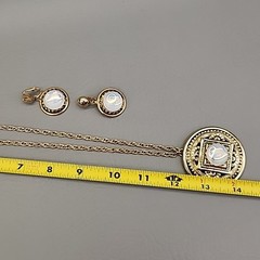 Vintage Opalite Necklace Clip Earrings Set Round Glass Gold Tone Pendant 24″