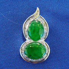 Original EARTH MINED Jadeite JADE DIAMOND Deco Pendant Medallion 18K WHITE GOLD