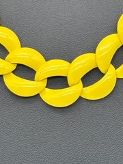 Vintage Napier Necklace of Bright Yellow Coated Enamel Chunky Chain Links Signed