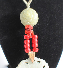 Vintage Carved Green Serpentine Necklace with Hand Tie Robe 26 in