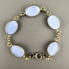Vintage MCM Bracelet Blue Cat Eye Gold Tone Link 7”
