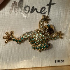 Monet pin brooch Frog rhinestones vintage unused 80’s Mint In Box