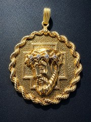 RARE Antique 1920s 14K Gold Diamond Jesus Christ High Relief Pendant 16.05g