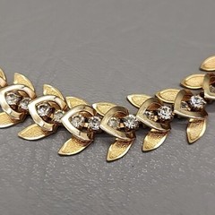 Vintage Linked Necklace Fold Over Gold Tone Textured Clear Rhinestones 16″