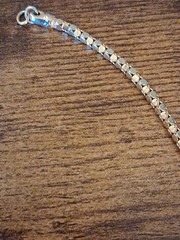 !!! Hobe Gold Tone Leaf Design Vintage Style Necklace Very Elegant !!!