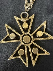 Vintage Edlee Pendant Necklace Maltese Cross Rhinestone Starburst Gold Tone 30”