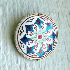 Vintage Metallic Enamel Trombone Clasp Geometric Pattern Gold Tone Brooch Pin