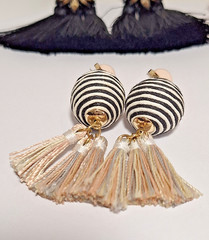 Lot of 5 Pairs Vintage Unbranded & 2 Branded Tassel Fashion Pierced Earrings