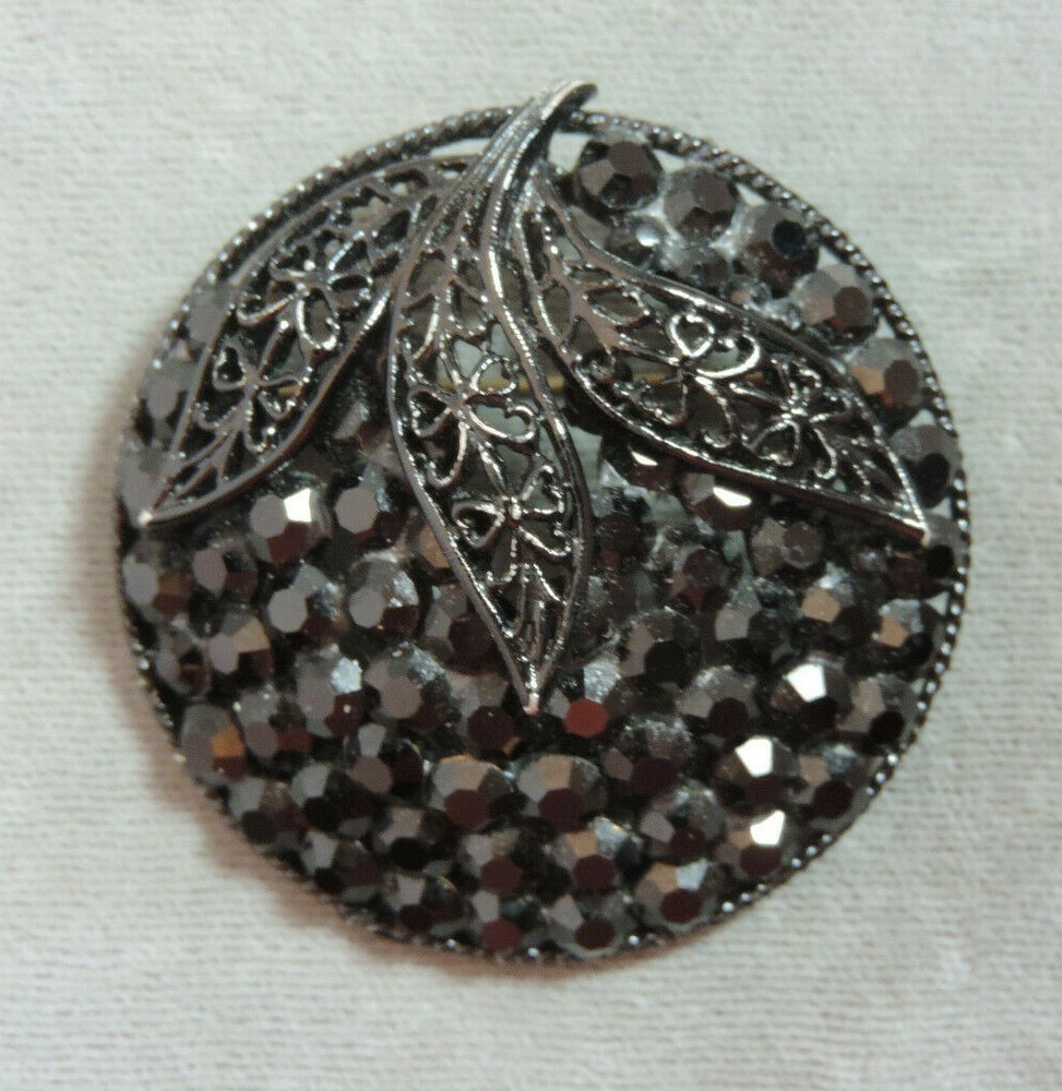 Vintage Black Enamel Rhinestone Filigree Floral Round Brooch Pin Cm 39