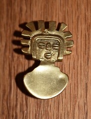 Metropolitan Museum of Art Brooch Pin Aztec Warrior Mask Tolima Face Gold Tone