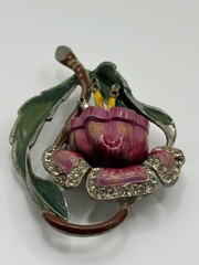 Vintage Coro Unsigned Enamel Pot Metal Rhinestone Flower Brooch Pin READ