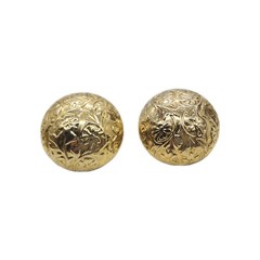 Flower Clip on Earring Gold Tone Dome Floral Embossed Vintage .75 in