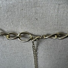 Large Link Amber Acrylic/lucite Two Tier Necklace With Gold Tone Spacer Links