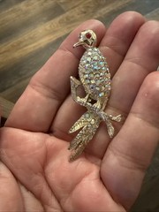 Vintage Sparkling AB Aurora Borealis Rhinestones Bird Brooch/Pin Goldtoned