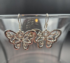 VTG Silver Tone Butterfly Earrings Dainty Insect Nature Jewelry Cute Gift Boho