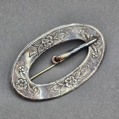 Antique Silver Oval Belt Buckle Brooch 3″ Embossed Floral Accents