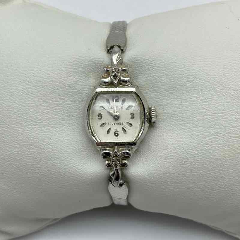 Vintage Benrus 17 Jewels Women’s Watch 10K RGP Bezel Silver Tone Art Deco Style