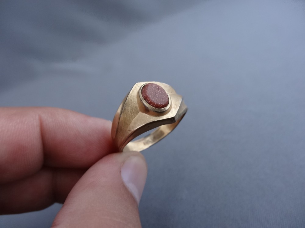 VINTAGE VARGAS 10K GF OVAL SHIMMER SUN STONE SOLITAIRE RING SIZE 11.75