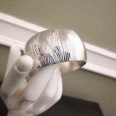 VicenzaSilver bracelet JCM 925 sterling silver textured cuff hinged 6.75 in fit
