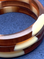 Vintage Amber Honey & Cream Lucite Bangle Bracelets Set of 3 (8-1/8” Inside Cir)
