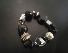 Lot Of Vintage Modern Costume Bracelets Jewelry 17 Pieces