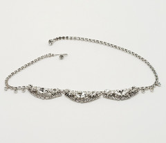 Elegant Swag Design Sparkling Rhinestone Silver Tone Art Deco Style Vtg Necklace