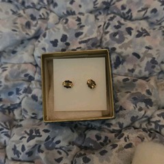 Vintage 1980 Avon Snow Fantasy Pierced Earrings Surgical Steel Posts In Box