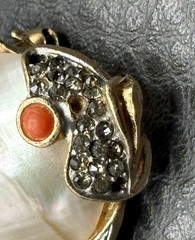 Coro Mother of Pearl Shell Jelly Belly Fish Brooch Faux Coral Rhinestone READ
