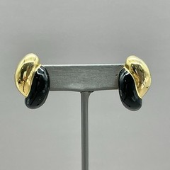 Carolee Vintage Earrings Black Enamel Gold Tone Sculptural Clip On Statement