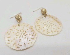 Carved Shell Filigree Earrings Dangle Drop Gold tone Vintage 2.5 in