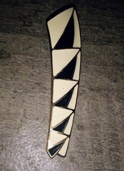 Vintage Trifari MCM Black & White Enamel & Gold Tone Abstract Brooch Art Deco 3″