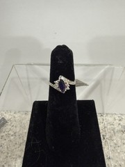 10k White Gold Amethyst And Diamond Accent Weighs 1.4 Gr Sz 4 3/4