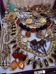 Vintage Estate Costume Jewelry Lot! MONET, NAPIER and more!