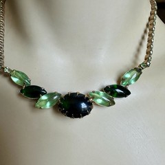 VTG MCM 1950s Necklace 14.5 Inch Green Rhinestone Emerald Glass Cabs Gold Plated