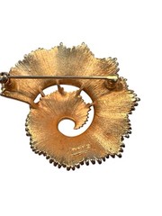 Vintage TRIFARI Brooch Brutalist Spiral Dome Fan Fold Gold Trifarium 50s 60s A4