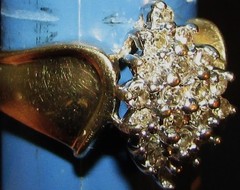 VINTAGE 10K GOLD & DIAMOND CLUSTER RING, 3.1 grams, SIZE 5, SIGNED AM-G