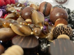 4Lb Mixed Mystery Jewelry Lot Vintage Mod Boho Bead Necklaces Bracelets Earrings