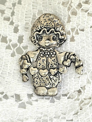 Sterling Silver Precious Moments Many Hearts Brooch Little Girl Mexico PMI VTG