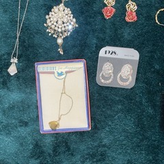 Vintage Fashion Jewelry Rings, Bracelets, Necklaces, Pins, Earrings, Rosaries