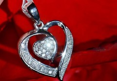 10k white gold pendant 0.10ct natural diamond heart charm vintage 1.16gr N3318