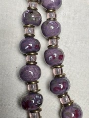 Vintage 1970s-1990s Boho Chunky Purple Marbled Glass Bead Necklace 26” Estate