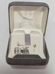 Vintage Genuine Oval-cut Emerald & 14K Gold Stud Earrings. New in JC Penny’s Box